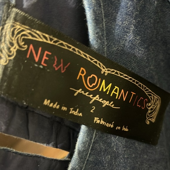 Free People New Romantics Soft Denim Highland Mini Dress  Cut Out Back Size 2 - Picture 9 of 16